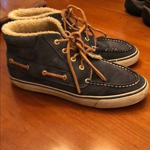 Sperry women’s winter booties. In great condition!
